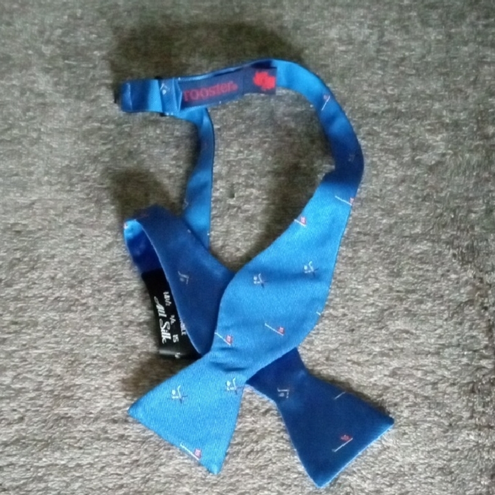 Rooster Silk Blend Adjustable Golf Bow Tie
